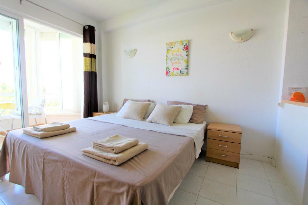 Apartamentos Los Cisnes - 2º Linea De Playa - Perfecta Ubicacion Benalmádena Extérieur photo